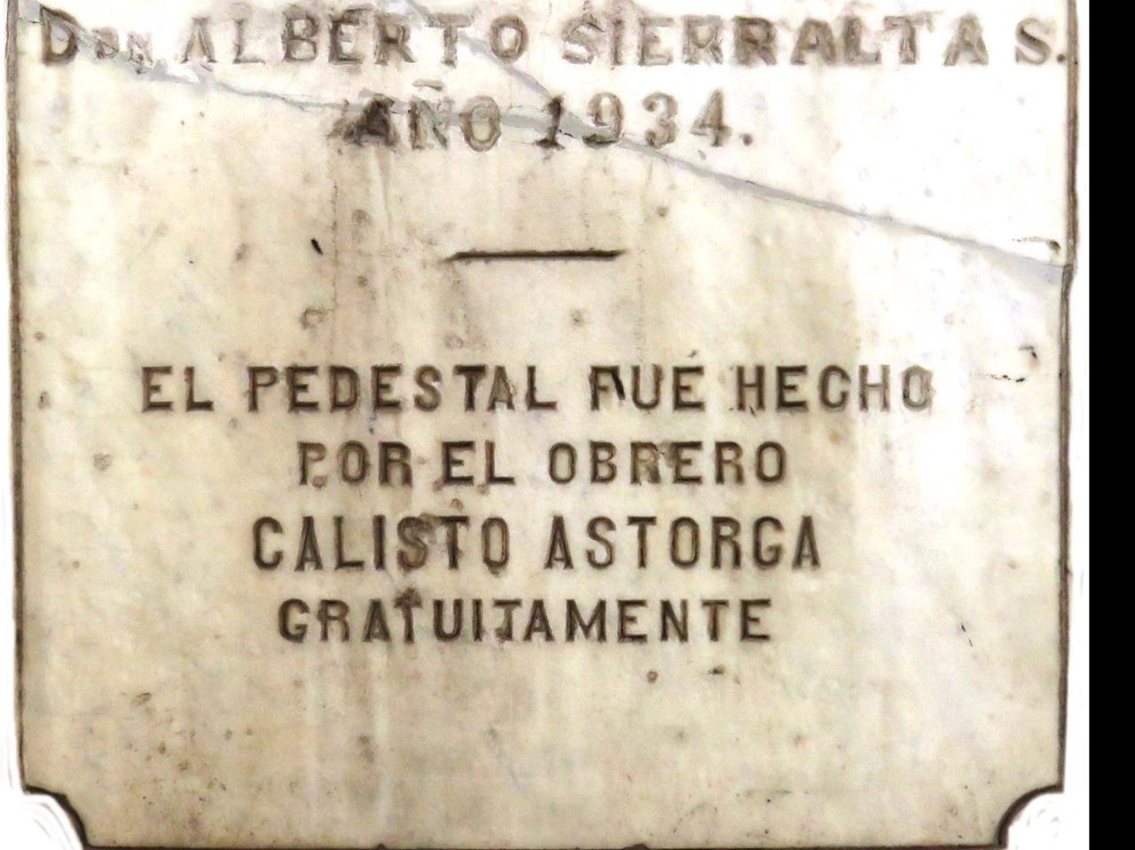 Imagen del monumento Lloradora del Cementerio Municipal