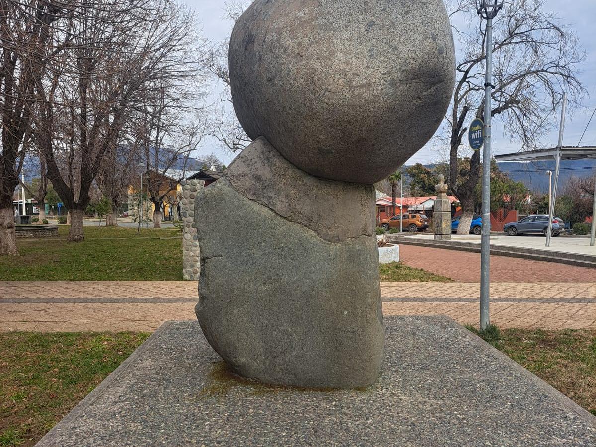Imagen del monumento Homenaje al ex Alcalde Guillermo Lagos