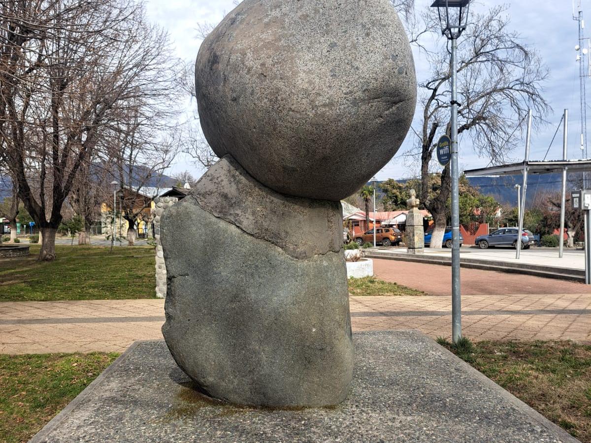 Imagen del monumento Homenaje al ex Alcalde Guillermo Lagos