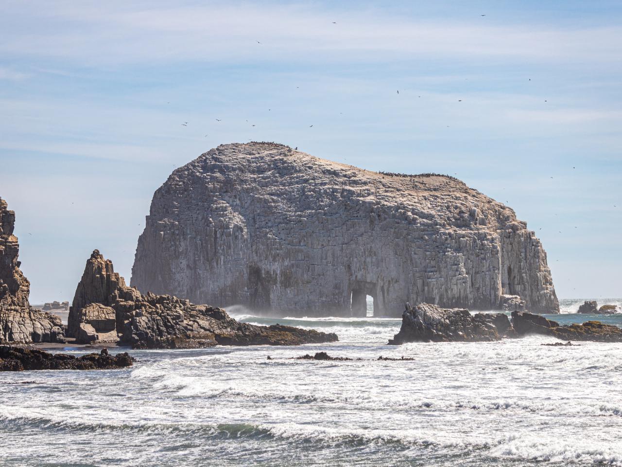 Imagen del monumento Las Rocas de Constitución
