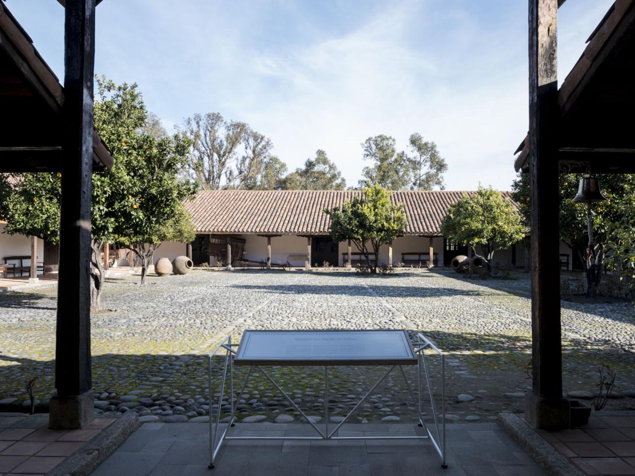 Imagen del monumento Casa donde nació Arturo Prat y terrenos adyacentes
