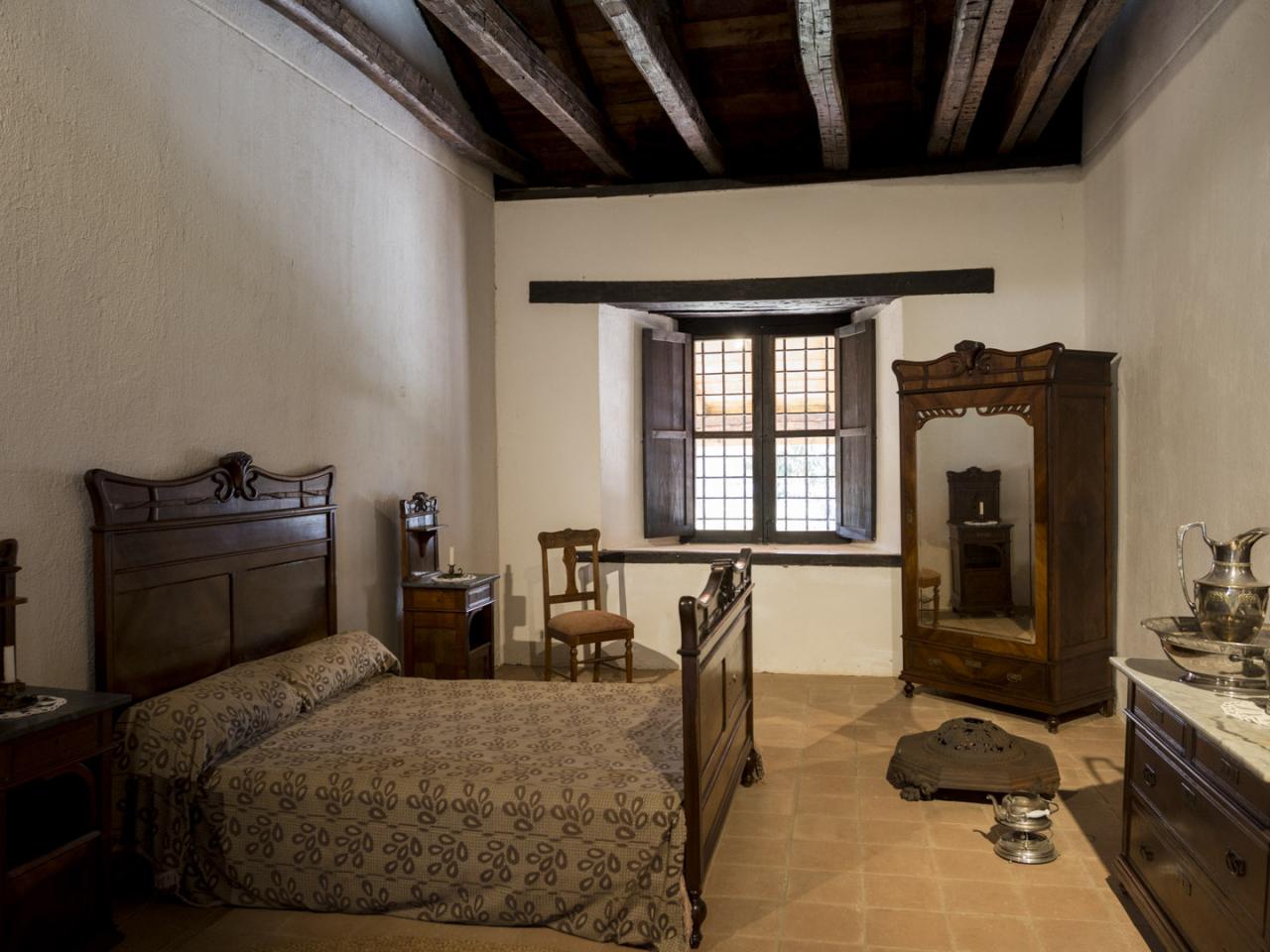 Imagen del monumento Casa donde nació Arturo Prat y terrenos adyacentes