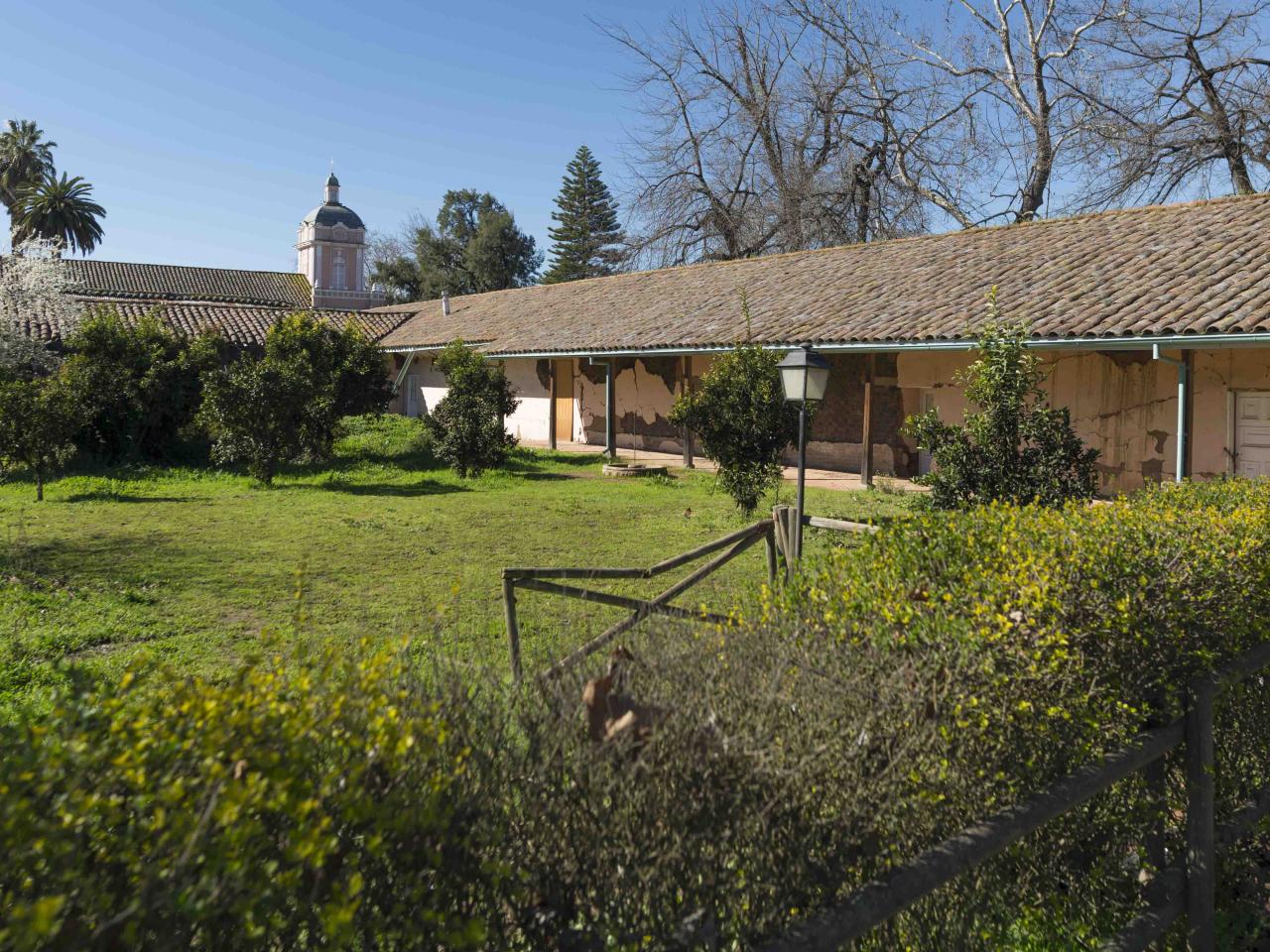 Imagen del monumento Casa Patronal, Capilla y dependencias contiguas de la Hacienda San José del Carmen El Huique