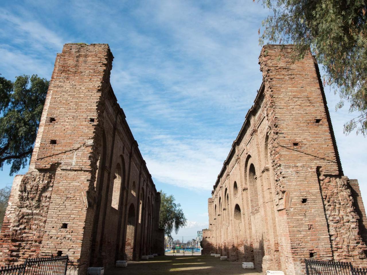 Imagen del monumento Muros de la antigua Iglesia de Maipú