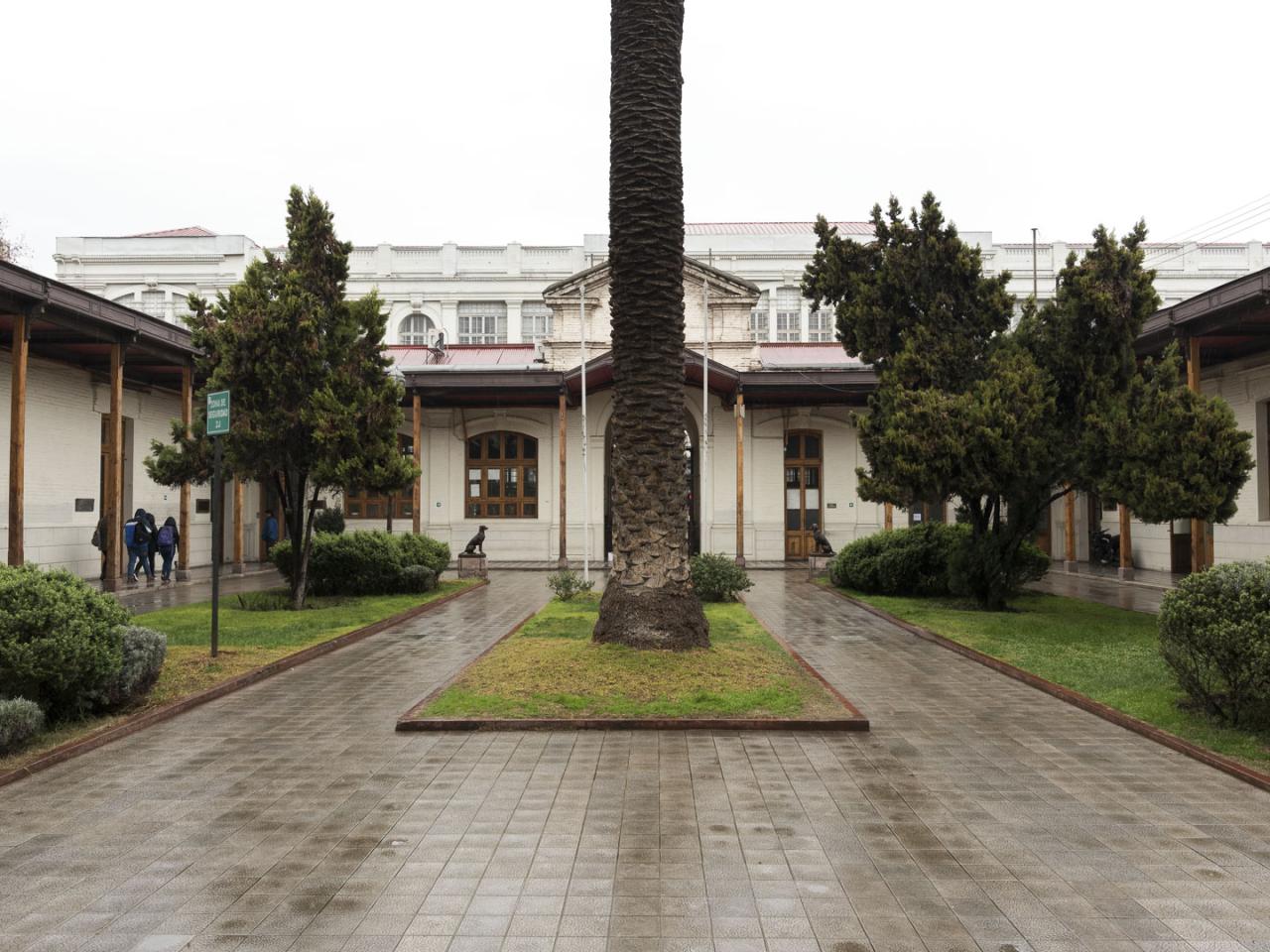 Imagen del monumento Edificio de la ex Escuela de Artes y Oficios