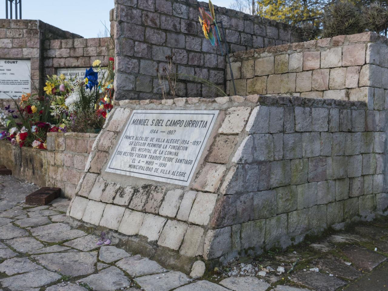 Imagen del monumento Sector de los Hombres Ilustres del Cementerio de Villa Alegre