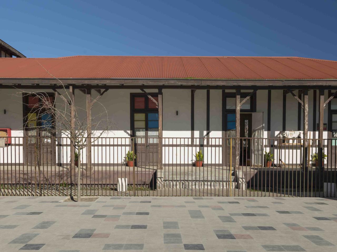 Imagen del monumento Escuela básica de Peralillo