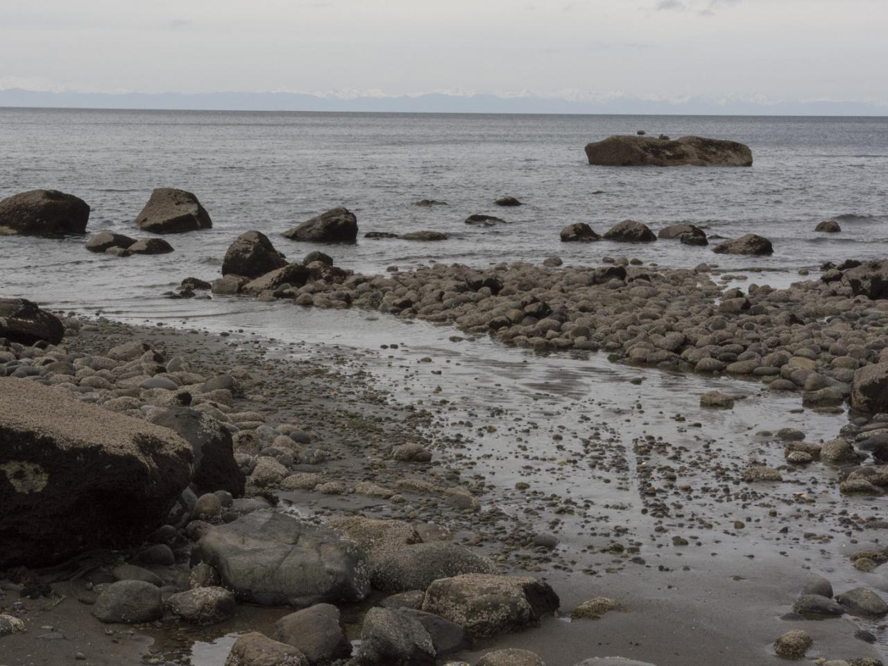 Imagen del monumento Complejo patrimonial conformado por 18 corrales de pesca de piedra