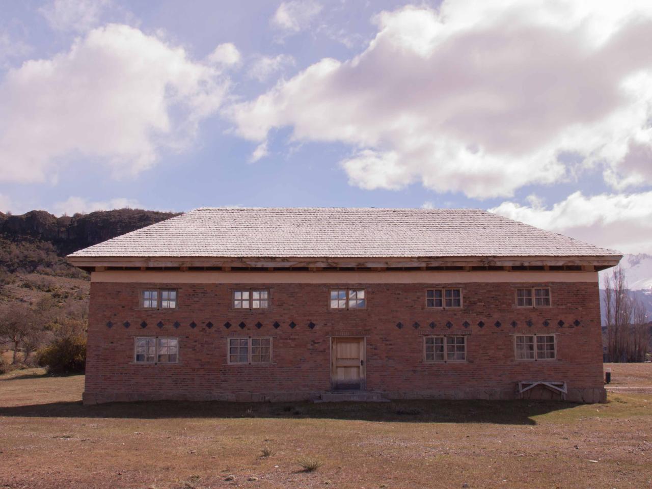 Imagen del monumento Escuela antigua de cerro Castillo