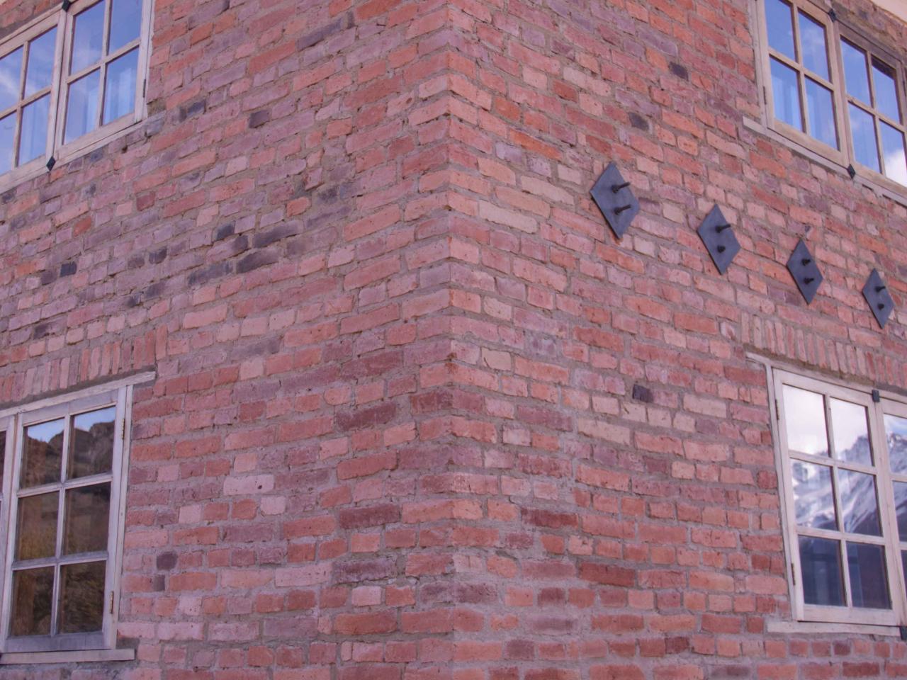 Imagen del monumento Escuela antigua de cerro Castillo