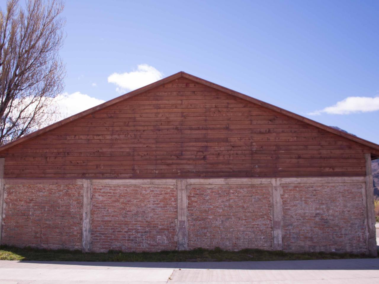 Imagen del monumento Bodegas Portuarias del Río Ibáñez