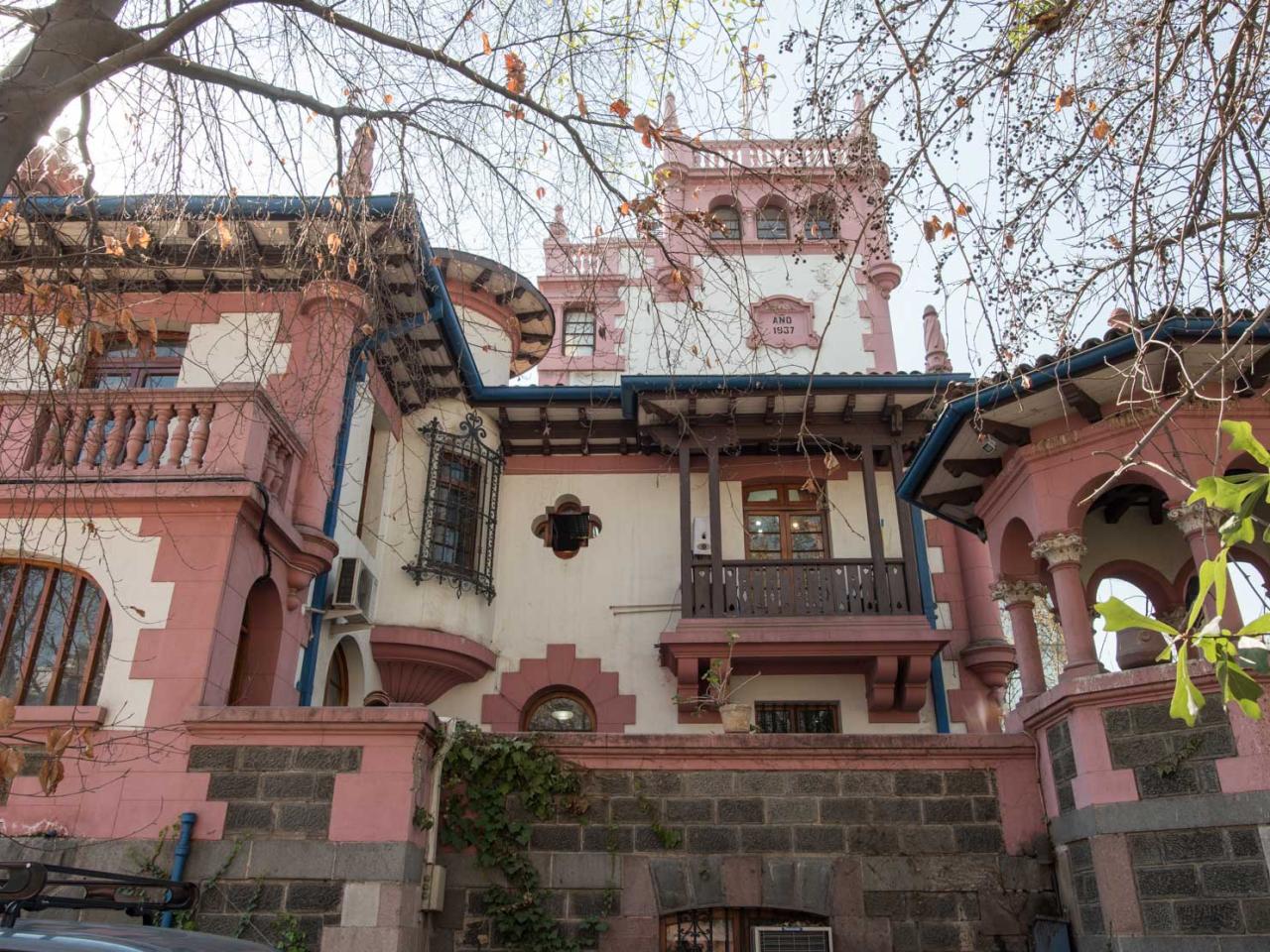 Imagen del monumento Ex Casa Vásquez (Edificio Consistorial de Macul)