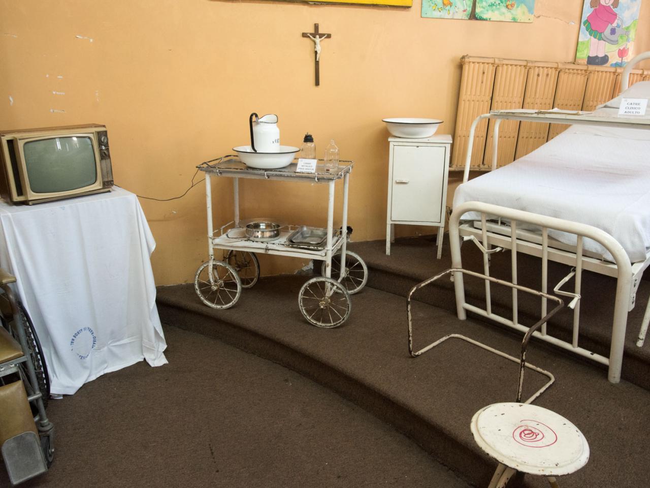 Imagen del monumento Pabellón Valentín Errazuriz y otros pabellones del Hospital San Borja Arriarán