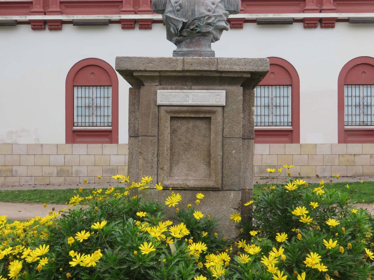 Imagen del monumento Gregorio Cordovez