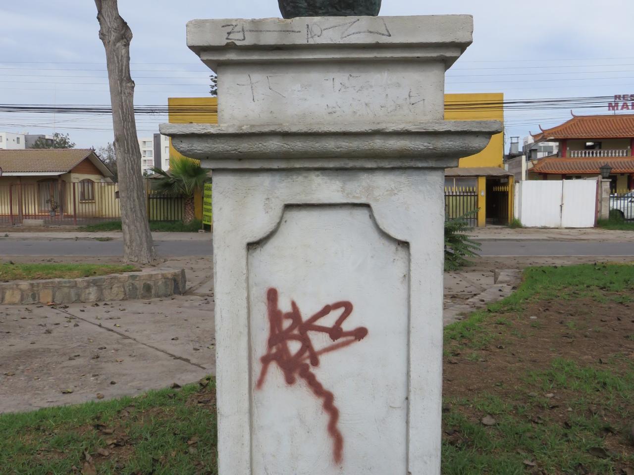 Imagen del monumento Juan Guzmán Cruchaga