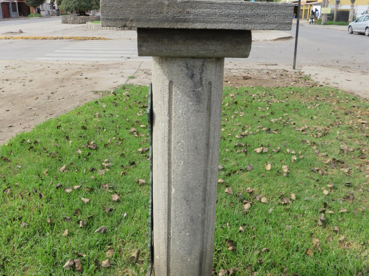 Imagen del monumento Libro de Bronce