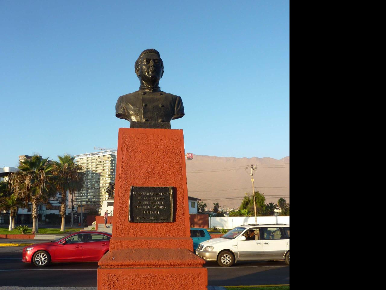Imagen del monumento Subteniente Luis Cruz