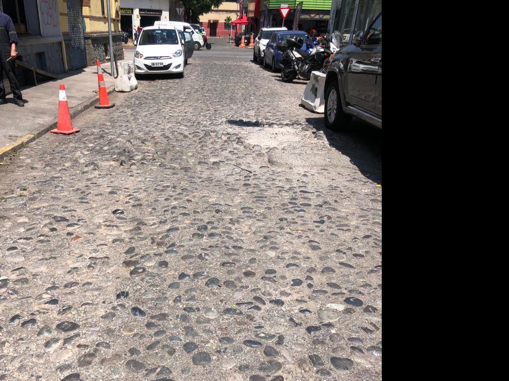 Imagen del monumento Calzada de la calle Antonio Ricaurte