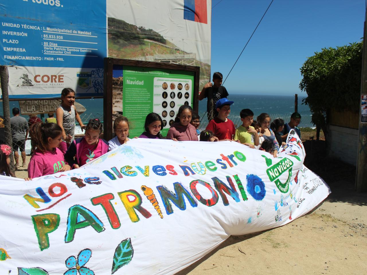 Imagen de Niñas y Niños de Navidad