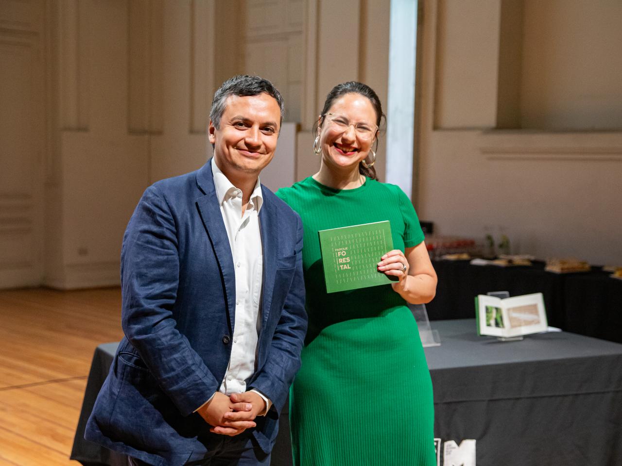 Imagen de Parque Forestal de Santiago es el primero del país en contar con normas de intervención y plan de manejo
