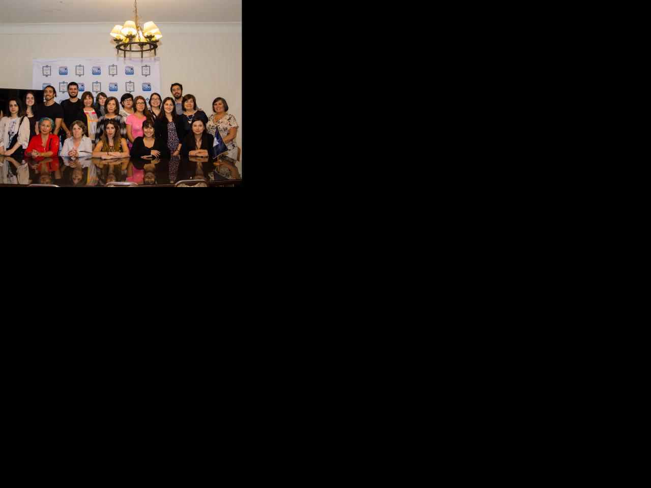 Imagen de Ruta de las memorias de las mujeres recorrió Santiago