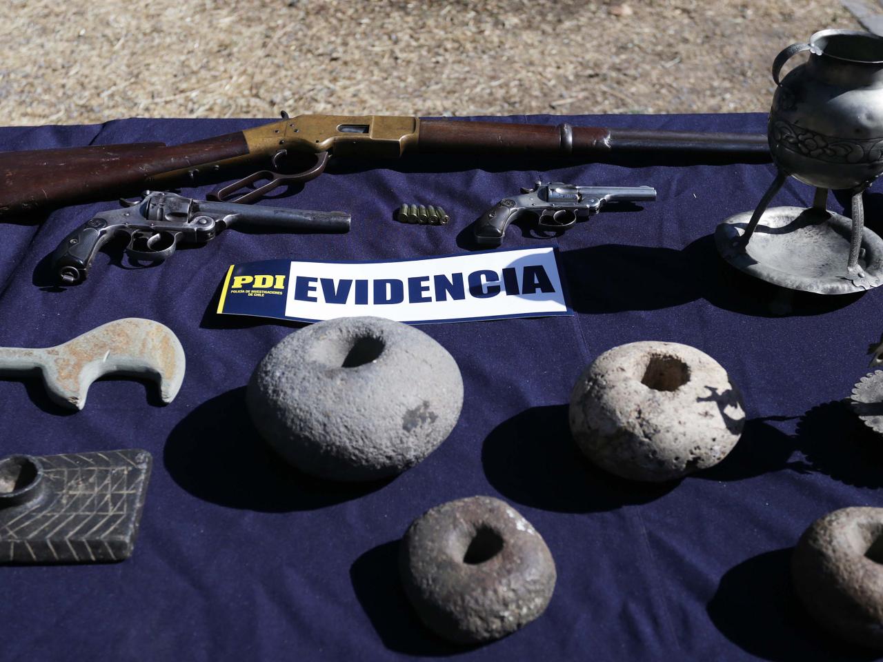 Imagen de MINISTRA VALDÉS ANUNCIA QUERELLA POR ROBO DE PIEZAS PATRIMONIALES