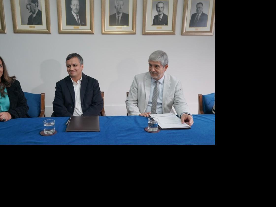 Imagen de Consejo de Monumentos Nacionales y Universidad de Concepción suscriben convenio de colaboración para resguardar su patrimonio