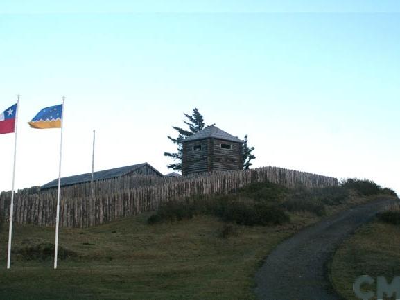 Imagen del monumento Fuerte Bulnes y toda la península denominada Punta Santa Ana