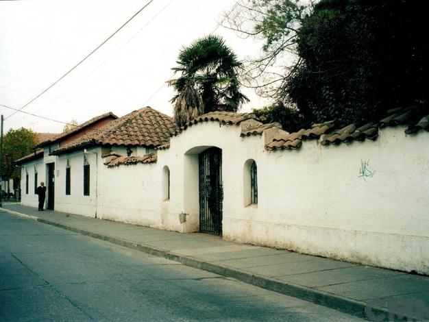 Imagen del monumento Inmueble ubicado en calle Estado N°685
