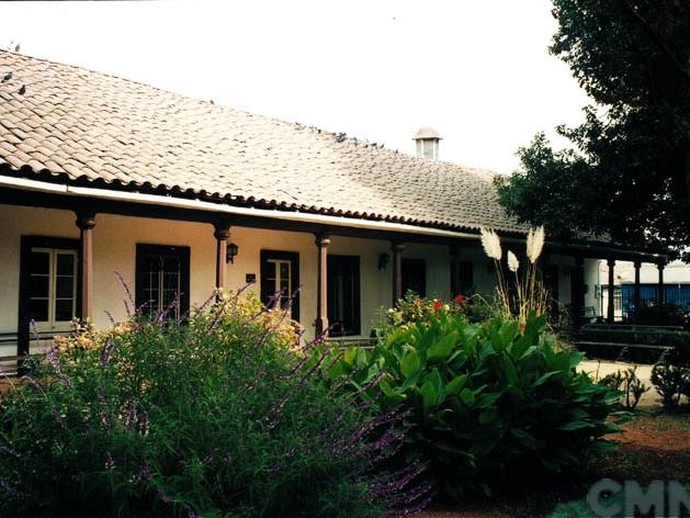 Imagen del monumento Casa ubicada en calle Millan s/n°, esquina de Avenida Cachapoal