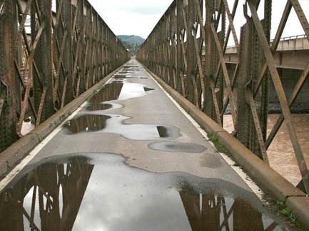 Imagen del monumento Puente carretero (2) sobre el río Maule