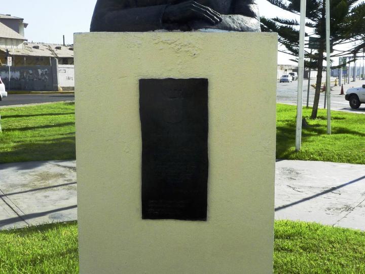 Imagen del monumento Eduardo Llanos Álvarez De Las Asturias