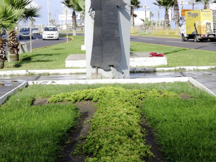 Imagen del monumento Padre Alberto Hurtado