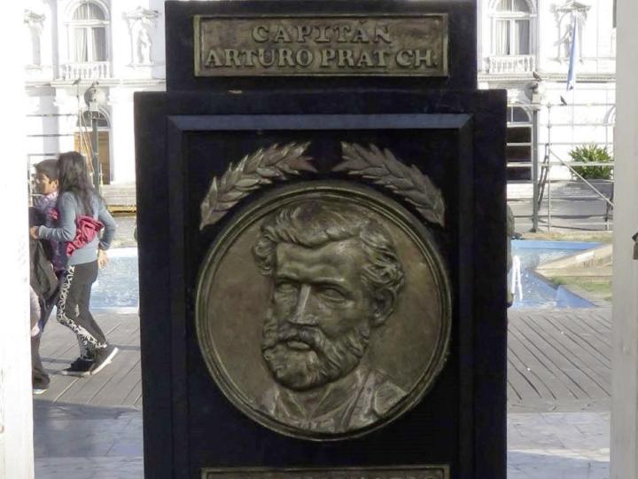 Imagen del monumento Capitán Arturo Prat Chacón Y Héroes Combate Naval De Iquique