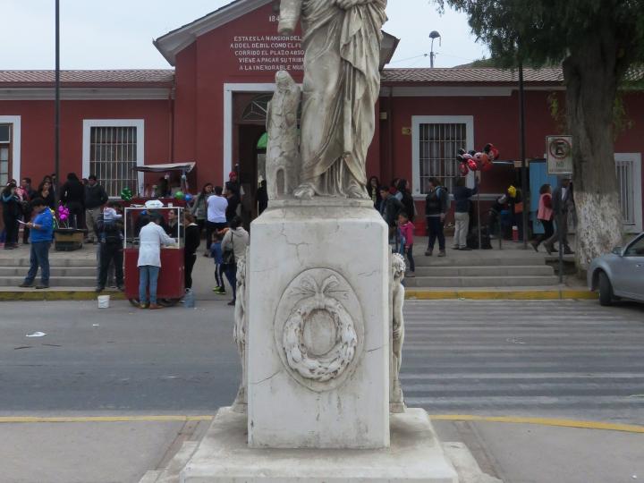 Imagen del monumento Lloradora del Cementerio Municipal