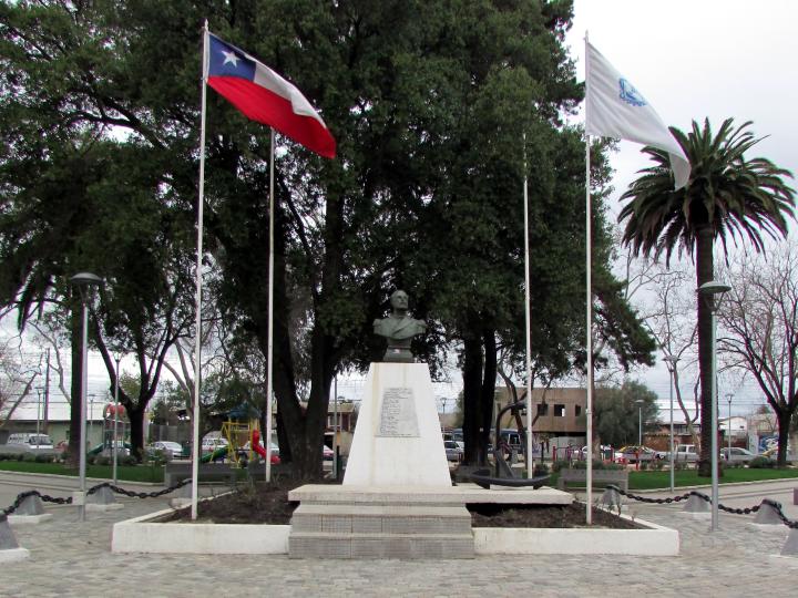Imagen del monumento Arturo Prat