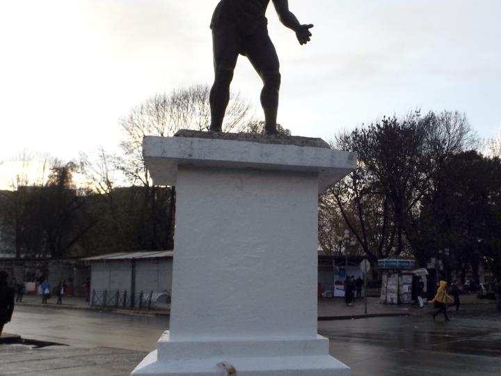Imagen del monumento Caupolicán