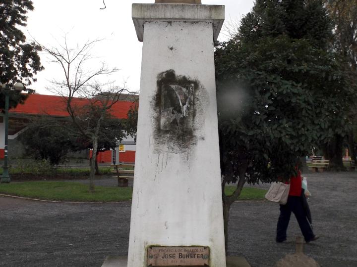 Imagen del monumento José Bunster