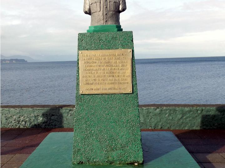 Imagen del monumento Dagoberto Godoy