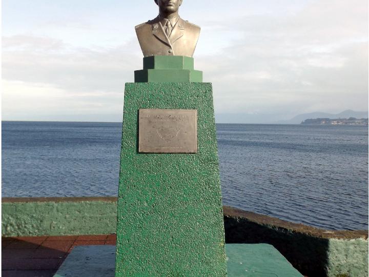 Imagen del monumento Teniente Hernán Merino