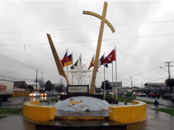 Imagen del monumento GabrieLa Mistral