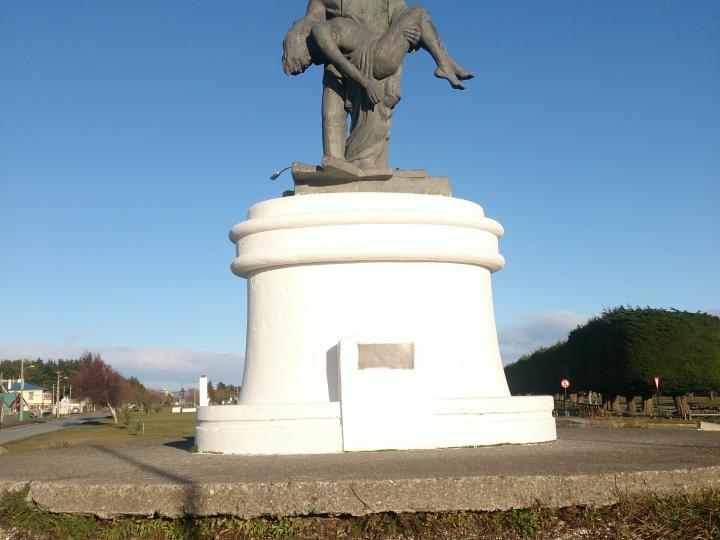 Imagen del monumento Bombero Santiago Violic
