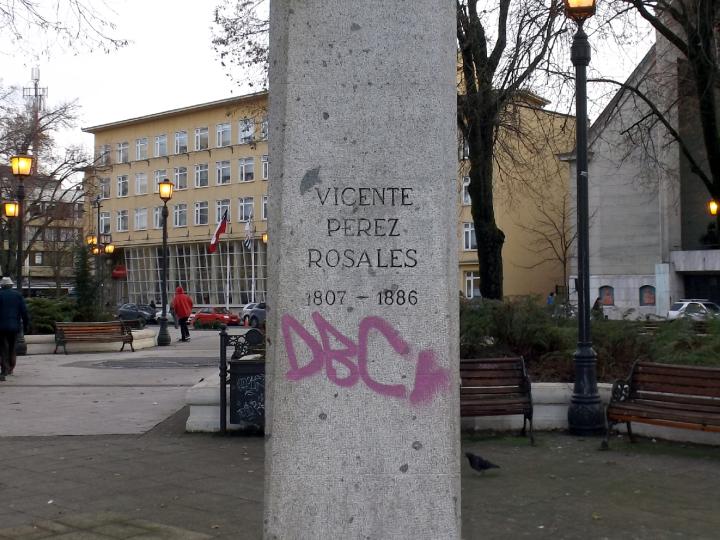 Imagen del monumento Vicente Pérez Rosales