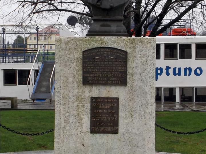 Imagen del monumento Arturo Prat