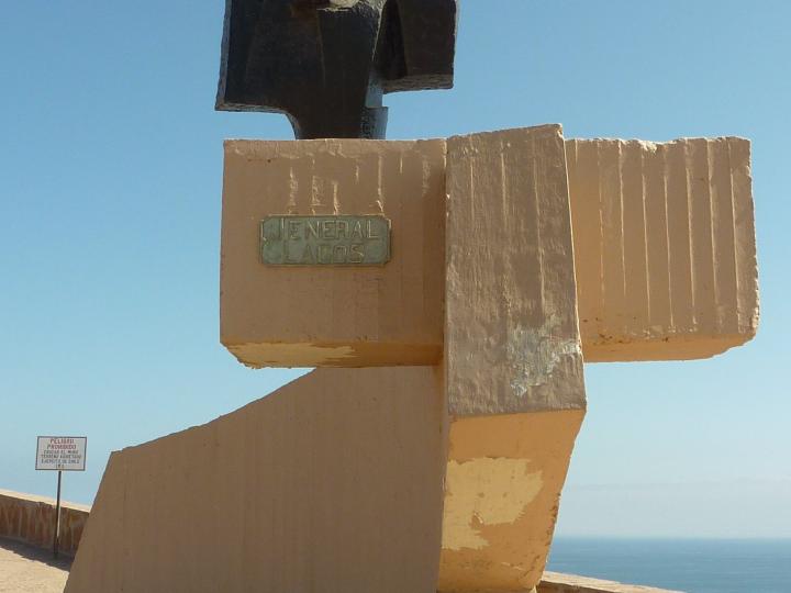 Imagen del monumento General Lagos