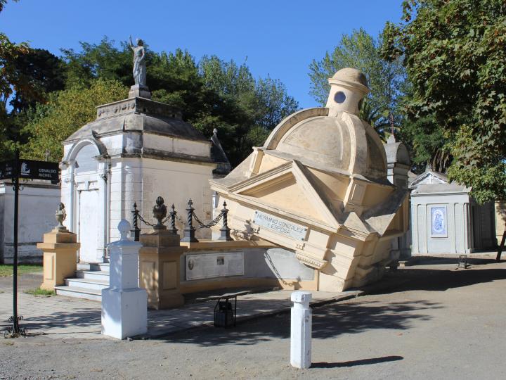 Imagen del monumento Mausoleo de Herminio González del Cementerio General de Concepción