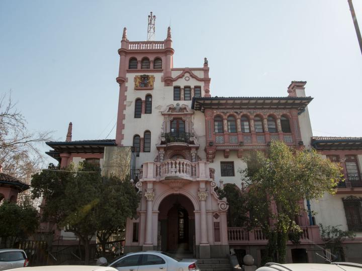 Imagen del monumento Ex Casa Vásquez (Edificio Consistorial de Macul)