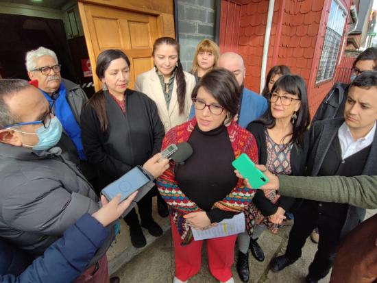 Imagen de Ministra de las Culturas anuncia “Plan Cuidemos Chiloé” con medidas de conservación y salvaguardia del patrimonio cultural local