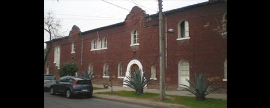 Imagen de Vecinos de conjunto habitacional Salvador de Ñuñoa celebran Zona Típica y abogan por su efectiva  preservación