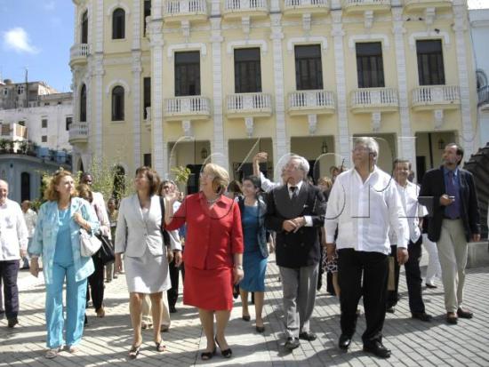 Imagen de CHILE FIRMA ACUERDO PATRIMONIAL CON CUBA